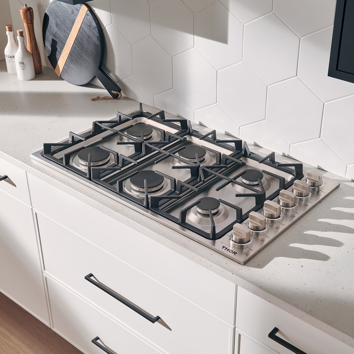 Thor 36 in. Drop - in Natural Gas Cooktop in Stainless Steel, TGC3601 - Smart Kitchen Lab