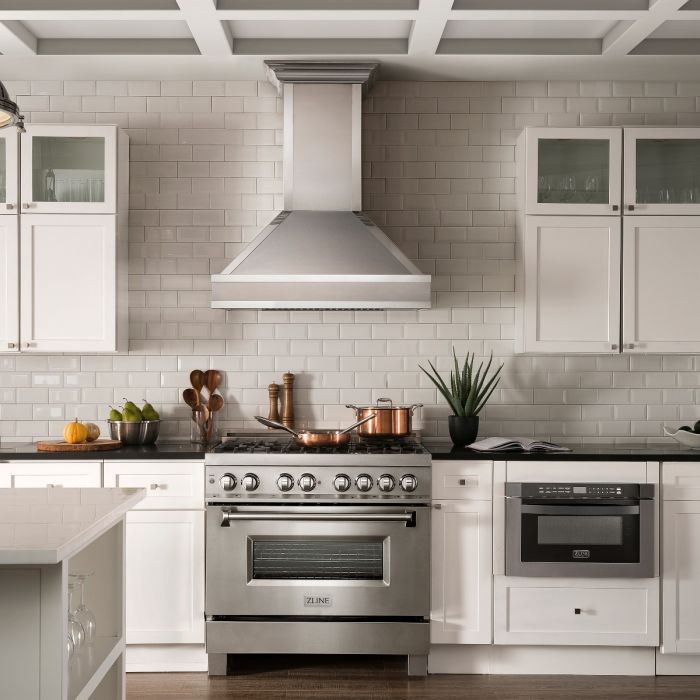 ZLINE 30 in. Designer Series Ducted Wall Mount Range Hood in DuraSnow® Stainless Steel with Mirror Accents, 655MR-30 - Smart Kitchen Lab
