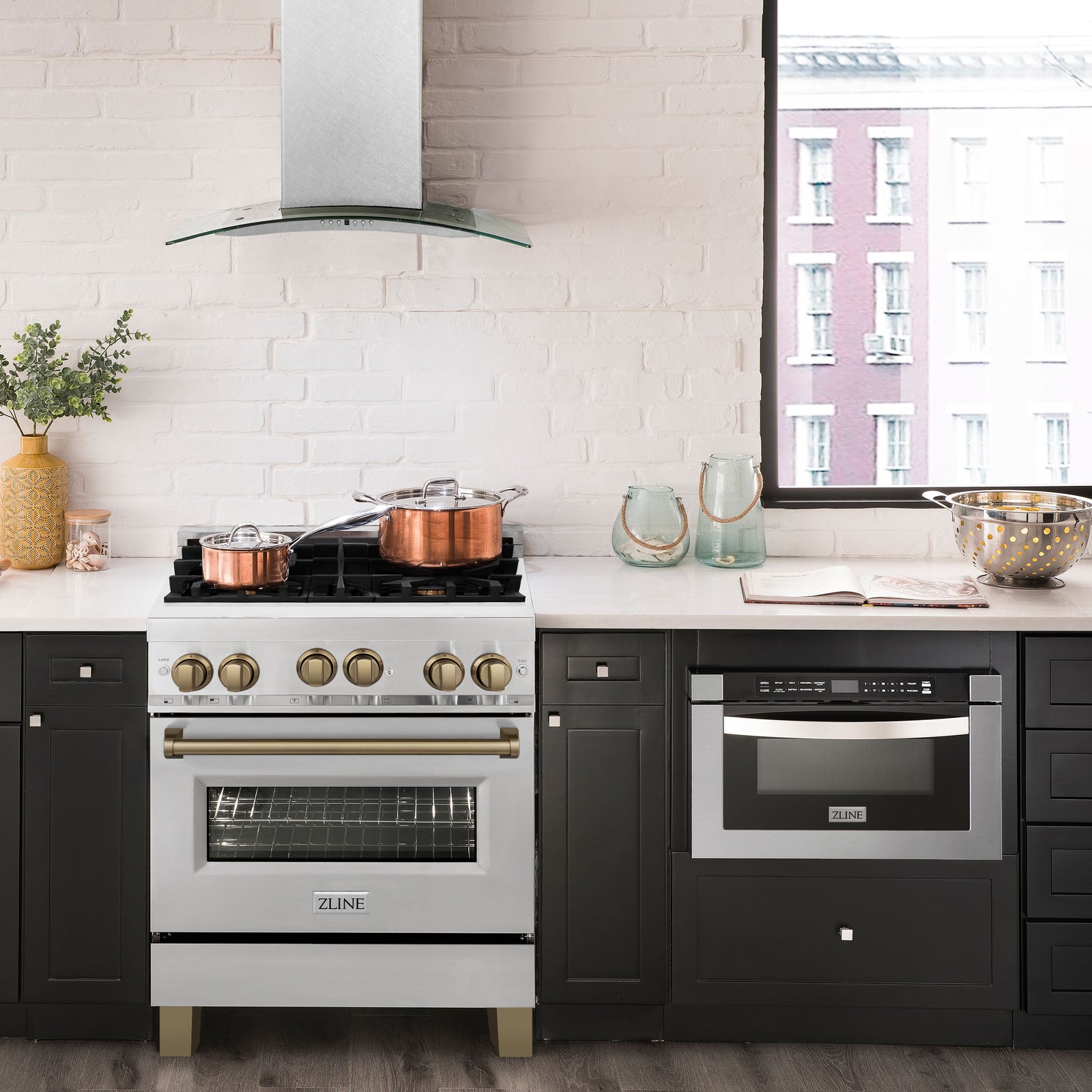 ZLINE 30 Inch Autograph Edition Gas Range in Stainless Steel with Champagne Bronze Accents, RGZ-30-CB - Smart Kitchen Lab