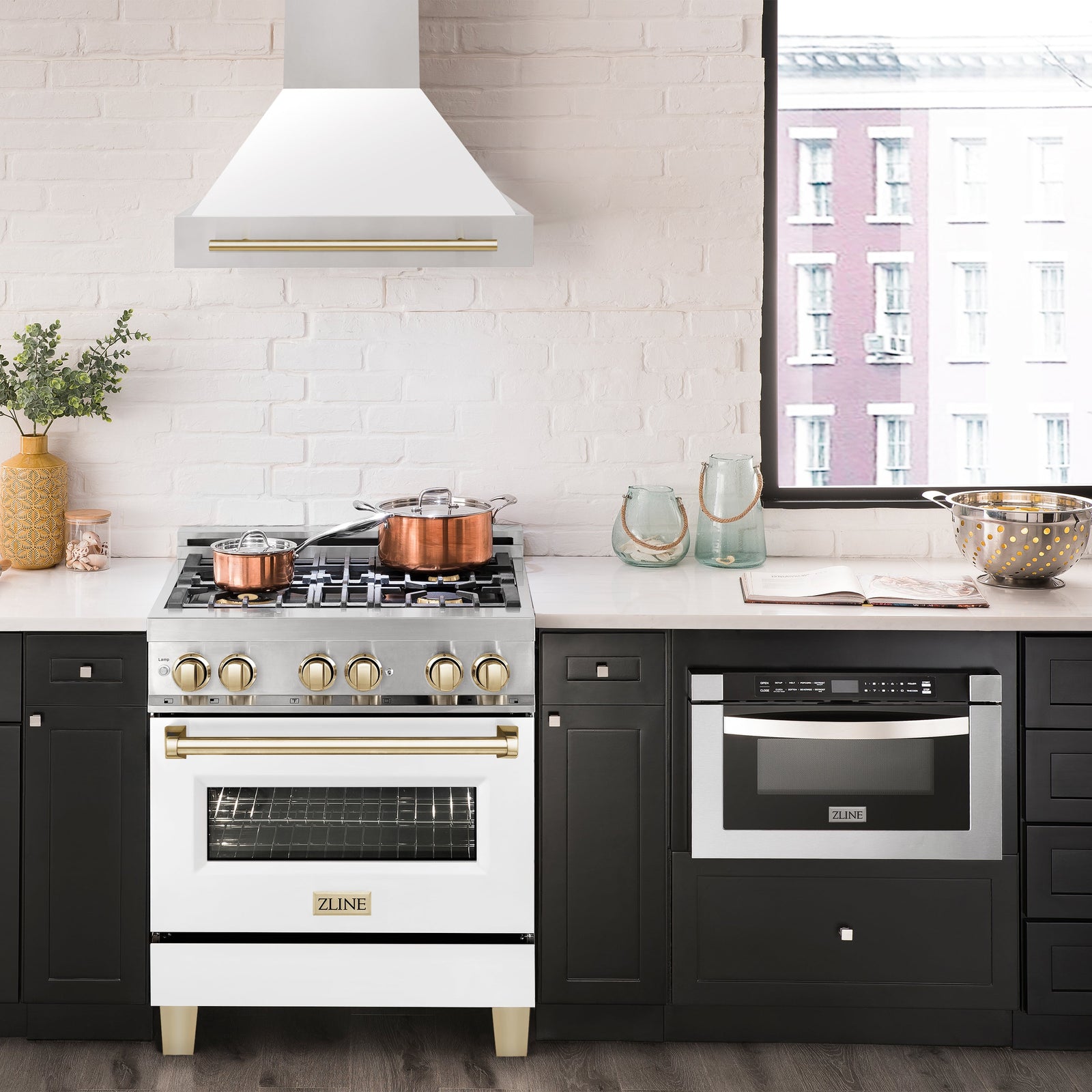 ZLINE 30 Inch Autograph Edition Range Hood with White Matte Shell and Gold Handle, 8654STZ-WM30-G - Smart Kitchen Lab