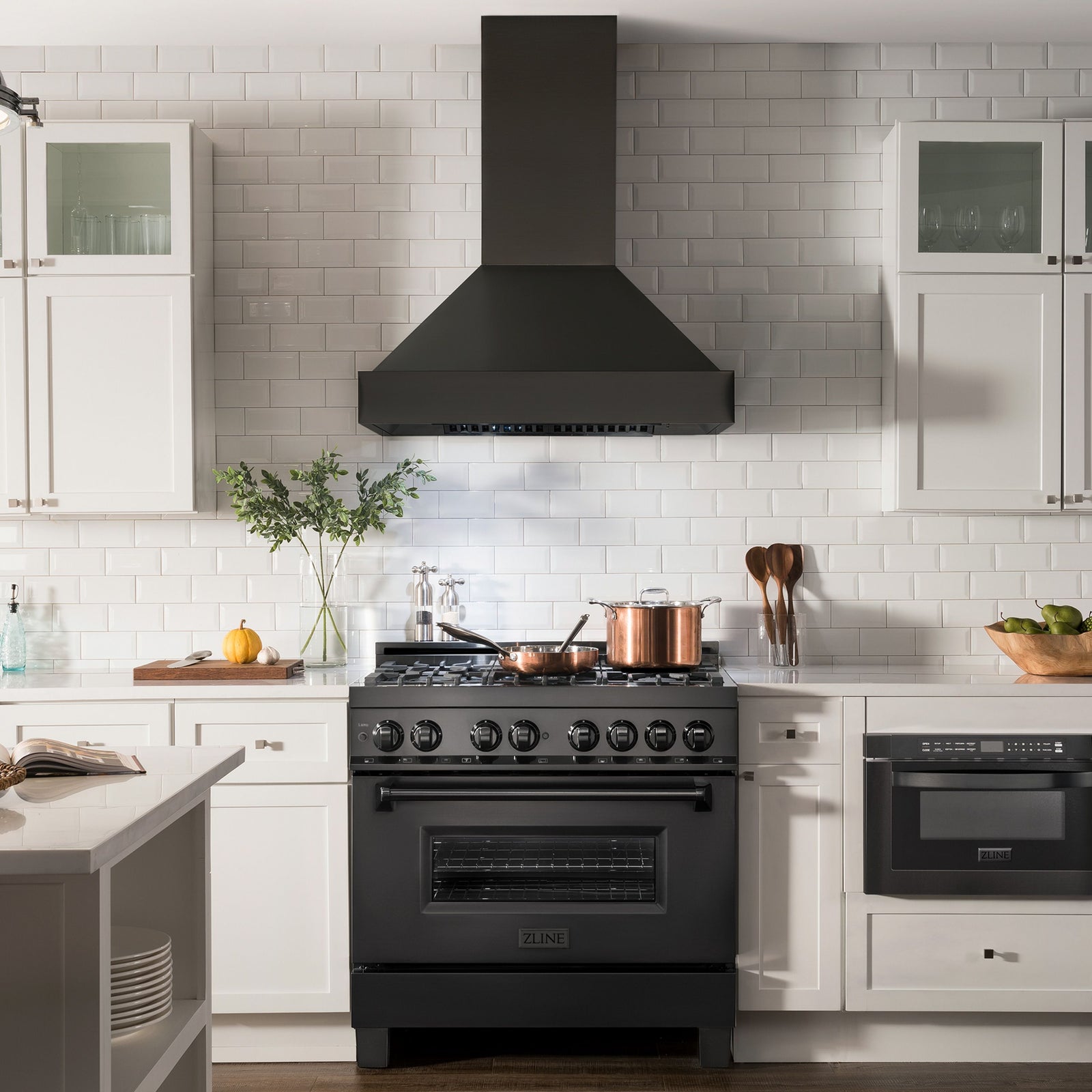 ZLINE 36 in. 700 CFM Black Stainless Steel Wall Mount Range Hood, BS655N-36 - Smart Kitchen Lab