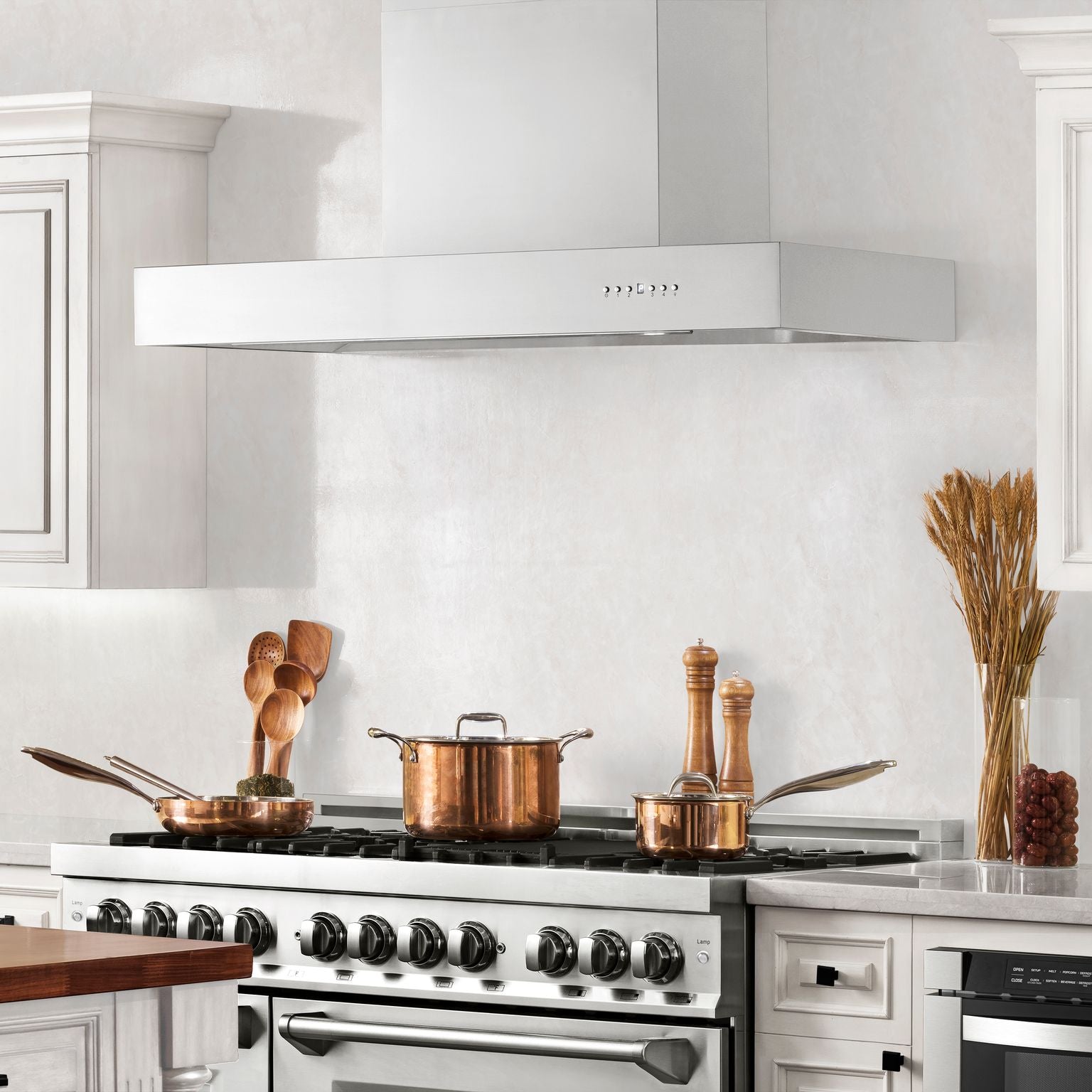 ZLINE 36 In. Ducted Professional Wall Mount Range Hood in Stainless Steel, KECOM-36 - Smart Kitchen Lab