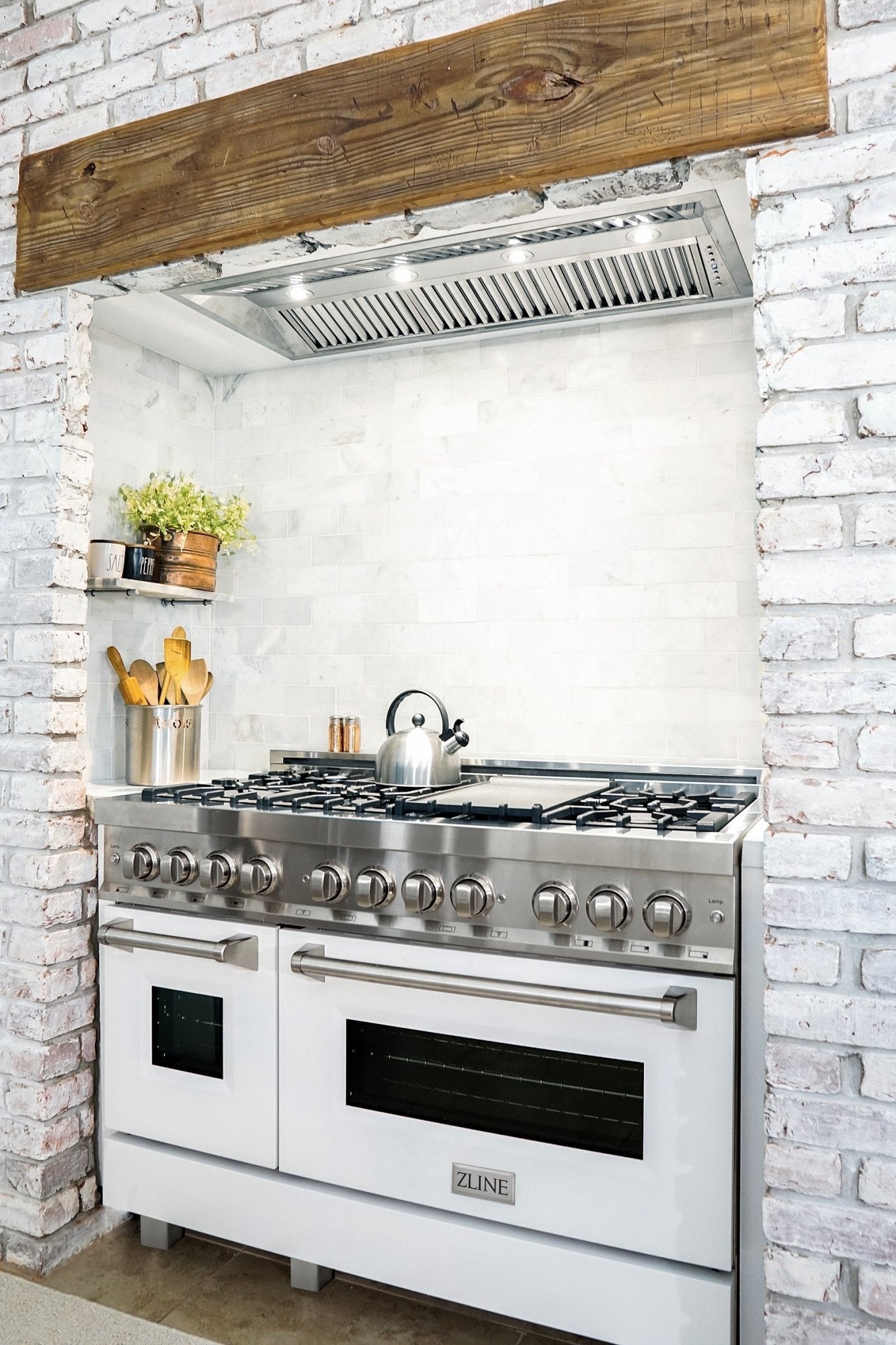 ZLINE 46 in. Width Wall Mount Range Hood Insert (15 in. Depth), 695-46 - Smart Kitchen Lab