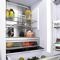 ZLINE Autograph 30 In. 16.1 cu. ft. Built-In Refrigerator with Internal Water and Ice Dispenser with Gold Accents, RBIVZ-304-30-G - Smart Kitchen Lab