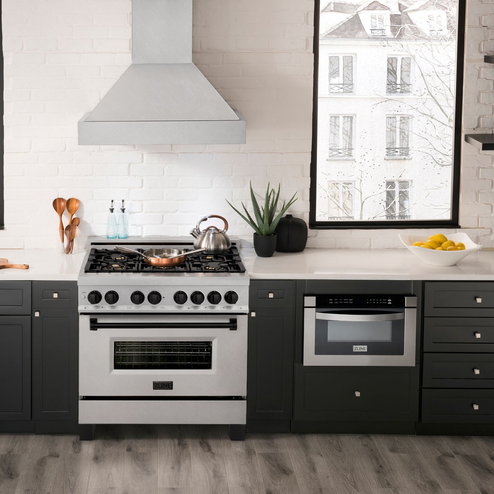 ZLINE Autograph Edition 36 in. 4.6 cu. ft. Range with Gas Stove and Electric Oven in DuraSnow® with Matte Black Accents, RASZ-SN-36-MB - Smart Kitchen Lab